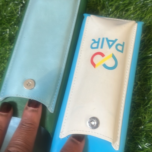 Pair Lot of 2 Eyeglass Cases GUC! - Picture 6 of 8